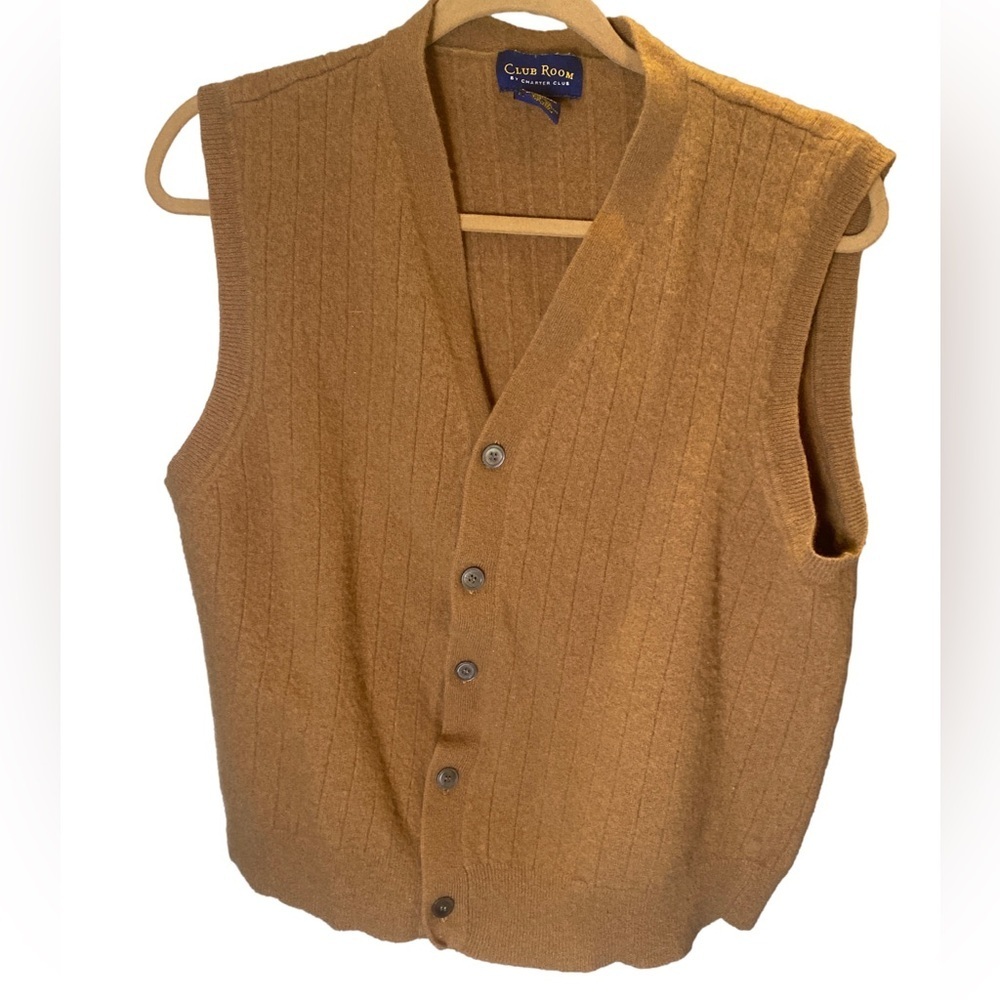 Vintage Charter Room 100% lambs wool vest. Size XL